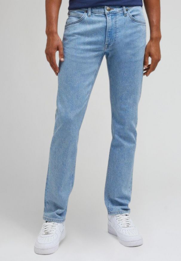 Lee - LEE DAREN ZIP FLY MĘSKIE SPODNIE JEANSOWE JEANSY DŻINSY ELECTRIC DREAMS 112342274 L707015728. Okazja: na co dzień. Styl: elegancki, casual, klasyczny