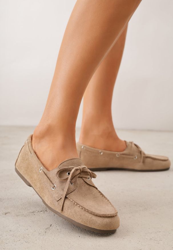Renee - Beżowe Mokasyny VICES z Wkładką ze Skóry Naturalnej ze Sznurowaniem Nairis. Nosek buta: okrągły. Zapięcie: sznurówki. Kolor: beżowy. Materiał: skóra. Obcas: na obcasie. Wysokość obcasa: niski