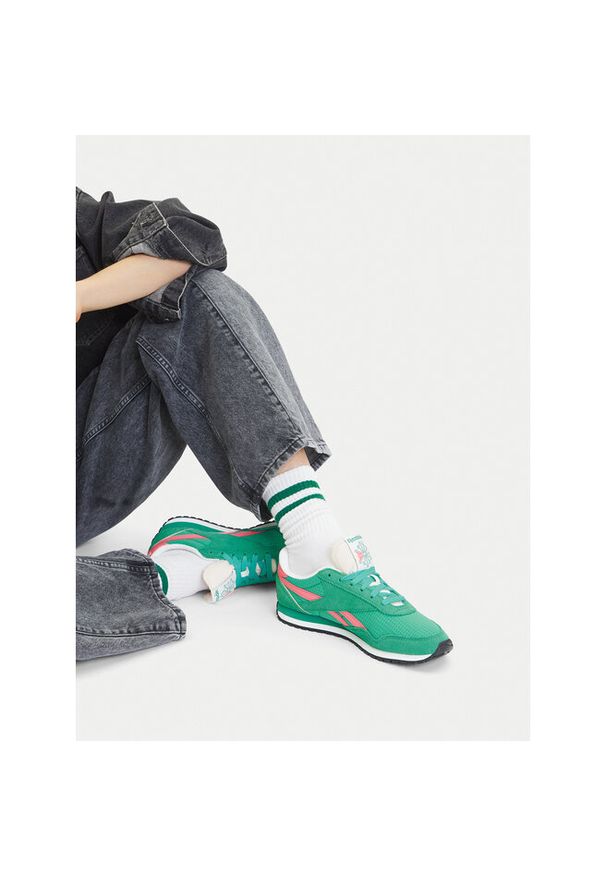 Sneakersy Reebok. Kolor: zielony. Model: Reebok Classic