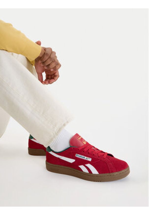 Reebok Sneakersy EO-CLUB C GROUNDS UK 100244996 Czerwony. Kolor: czerwony. Materiał: skóra, zamsz. Model: Reebok Club
