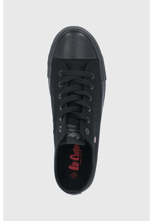 Lee Cooper tenisówki męskie kolor czarny. Nosek buta: okrągły. Zapięcie: sznurówki. Kolor: czarny. Materiał: guma