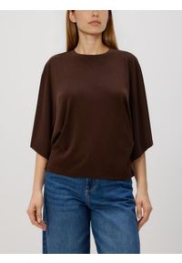 Reserved - T-shirt kimono z wiskozą - ciemnobrązowy. Kolor: brązowy. Materiał: wiskoza #1