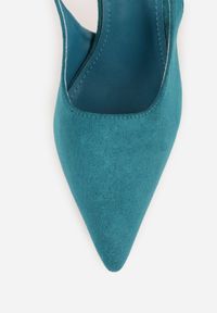Renee - Zielone Szpilki Slingback VICES z Imitacji Zamszu z Prostokątną Klamerką Natuma. Okazja: na co dzień, na randkę, na ślub cywilny, na wesele. Zapięcie: klamry. Kolor: zielony. Materiał: zamsz. Obcas: na szpilce. Styl: casual, elegancki #3