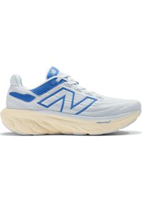 Buty damskie New Balance Fresh Foam 1080 v13 W1080D13 – niebieskie. Okazja: na co dzień. Kolor: niebieski. Materiał: materiał. Szerokość cholewki: normalna. Wzór: geometria. Sport: bieganie, fitness