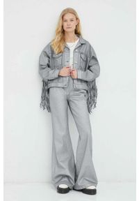 Wrangler jeansy Wanderer damskie high waist. Stan: podwyższony. Kolor: szary #4
