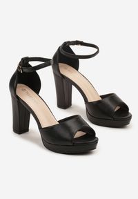 Born2be - Czarne Klasyczne Sandały na Platformie i Słupku Nilafea. Okazja: na co dzień. Zapięcie: sprzączka. Kolor: czarny. Materiał: jeans. Obcas: na platformie. Styl: klasyczny #3