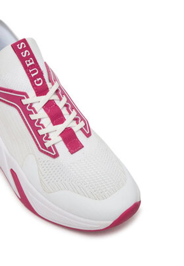 Guess Sneakersy FLPGAX FAB12 Biały. Kolor: biały. Materiał: materiał