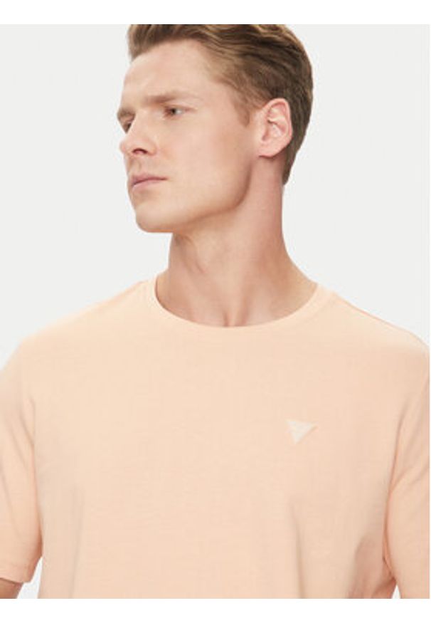 Guess T-Shirt M4YI0A KCCM1 Pomarańczowy Regular Fit. Kolor: pomarańczowy. Materiał: bawełna
