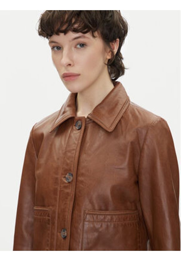 Pepe Jeans Kurtka skórzana Hillary PL402542 Brązowy Regular Fit. Kolor: brązowy. Materiał: skóra