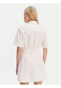 Tommy Jeans Sukienka koszulowa DW0DW20617 Różowy Regular Fit. Kolor: różowy. Materiał: bawełna. Typ sukienki: koszulowe #4