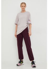 DKNY - Dkny spodnie dresowe damskie kolor fioletowy gładkie. Kolor: fioletowy. Materiał: dresówka. Wzór: gładki #3