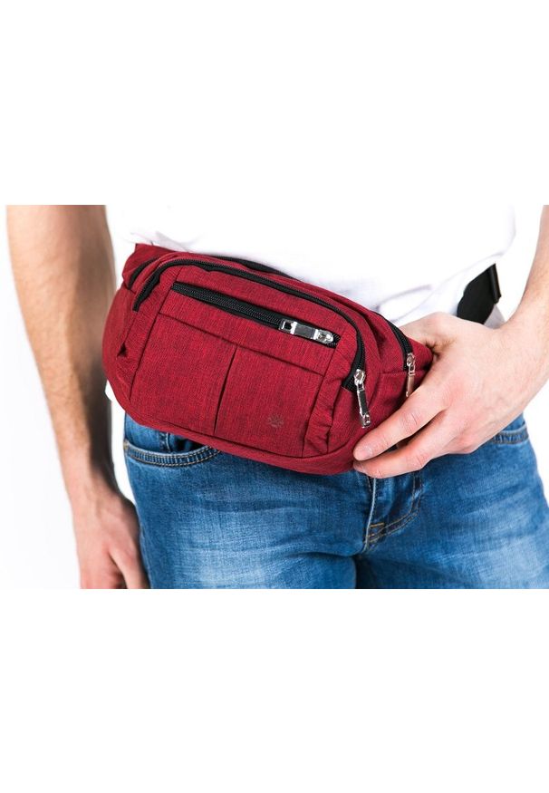 Czerwona torba Pako Jeans sportowa