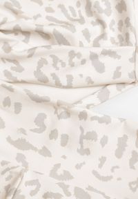 Born2be - Szary Komplet Sportowy Krótki Top i Spódnico-Szorty Sillifia. Kolor: szary #7