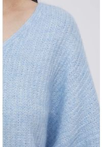 Vero Moda sweter damski lekki. Kolor: niebieski. Materiał: materiał, dzianina, wiskoza