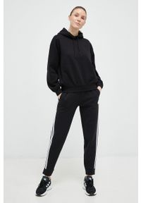 Adidas - adidas spodnie dresowe kolor czarny z aplikacją. Kolor: czarny. Materiał: dresówka. Wzór: aplikacja #2