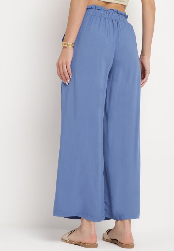 Born2be - Niebieskie Bawełniane Szerokie Spodnie Palazzo z Wysokim Stanem i Gumką w Pasie Nellsie. Okazja: na co dzień, do pracy. Stan: podwyższony. Kolor: niebieski. Materiał: bawełna. Styl: casual, elegancki