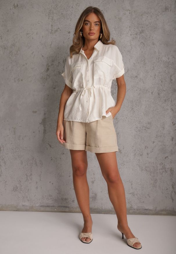 Renee - Beżowa Koszula na Lato z Troczkiem w Pasie i Kieszonkami Phellasia. Okazja: na co dzień. Kolor: beżowy. Materiał: jeans. Sezon: lato. Styl: elegancki, casual