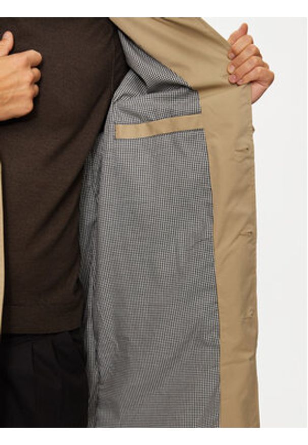 Jack & Jones - Jack&Jones Płaszcz przejściowy Pilo 12260472 Beżowy Regular Fit. Kolor: beżowy. Materiał: syntetyk