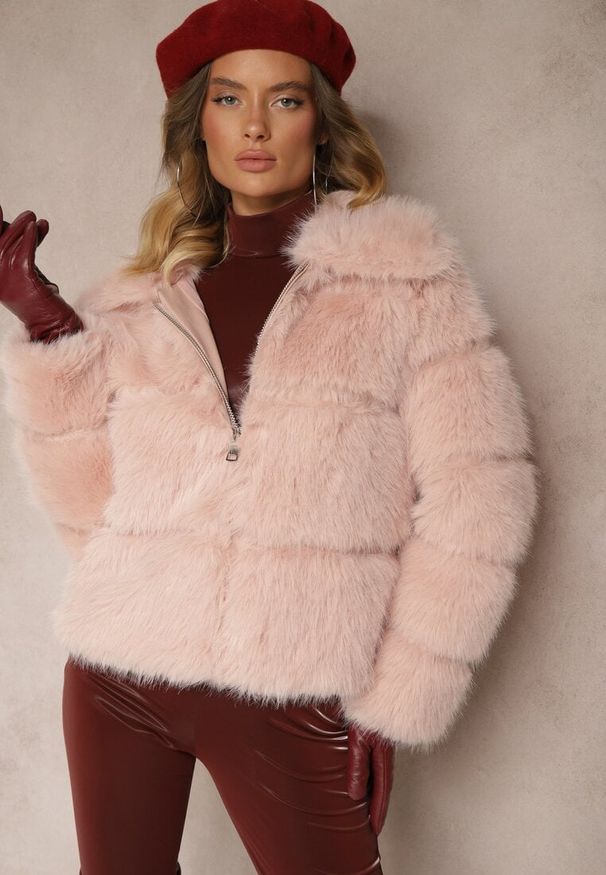 Renee - Różowa Pikowana Kurtka Futrzana z Eleganckim Kołnierzem Sinadrea. Kolor: różowy. Materiał: futro. Sezon: zima. Styl: elegancki