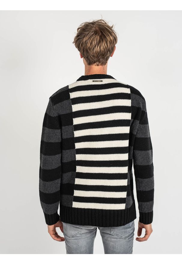 Les Hommes Sweter | LLK113-654U | Wool Stripes Round Neck Jumper | Mężczyzna | Czarny, Biały, Szary. Okazja: na co dzień. Kolor: szary, czarny, wielokolorowy, biały. Materiał: wełna, poliamid. Wzór: aplikacja. Styl: casual