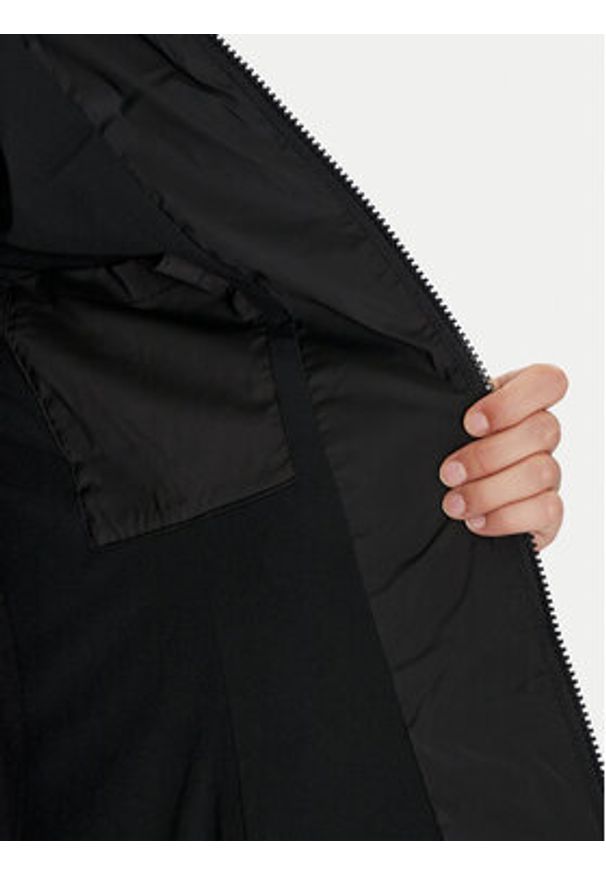 Guess Płaszcz zimowy New Altea V4YL05 WF3X0 Czarny Regular Fit. Kolor: czarny. Materiał: syntetyk. Sezon: zima