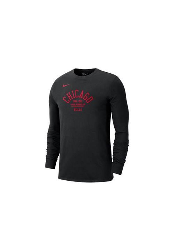 Koszulka sportowa męska Nike Nba Chicago Bulls Courtside. Kolor: czarny. Długość rękawa: długi rękaw. Długość: długie. Sport: turystyka piesza