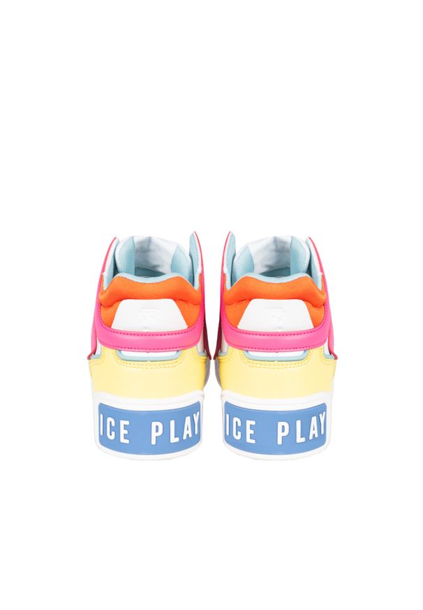 Ice Play Sneakersy | KURW001W3YM1 | Kobieta | Biały. Okazja: na spacer. Nosek buta: okrągły. Kolor: biały. Materiał: skóra ekologiczna, materiał. Sport: turystyka piesza