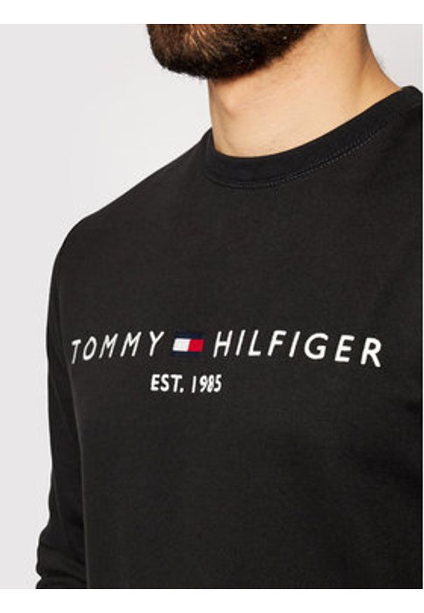 TOMMY HILFIGER - Tommy Hilfiger Bluza Logo MW0MW11596 Czarny Regular Fit. Kolor: czarny. Materiał: syntetyk, bawełna