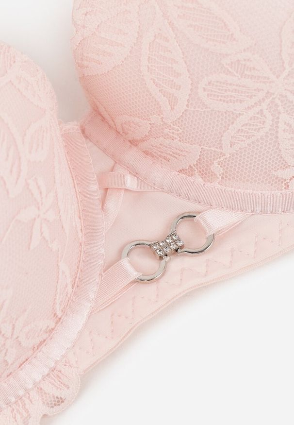Renee - Różowy Biustonosz Push Up Ozdobiony Koronką z Odpinanymi Ramiączkami z Regulacją Bilania. Kolor: różowy. Materiał: koronka. Rodzaj stanika: push-up, odpinane ramiączka. Wzór: aplikacja, koronka