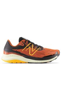 Buty New Balance DynaSoft Nitrel v5 MTNTRTM5 - brązowe. Kolor: brązowy. Materiał: syntetyk, materiał. Szerokość cholewki: normalna. Sport: bieganie, fitness