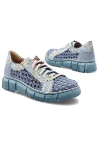 Półbuty damskie Maciejka, cholewka tekstylna z perforacją dekoracyjne aplikacje na całej powierzchni klasyczne sznurowanie miękka konstrukcja przy ko. Zapięcie: sznurówki. Kolor: niebieski. Szerokość cholewki: normalna. Wzór: aplikacja. Styl: klasyczny #9