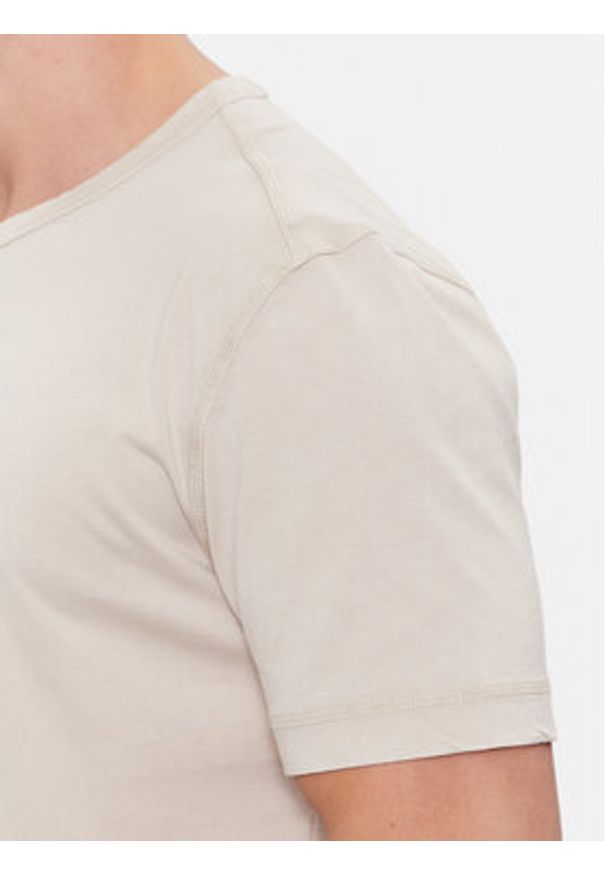 BOSS - Boss T-Shirt Tokks 50502173 Beżowy Regular Fit. Kolor: beżowy. Materiał: bawełna