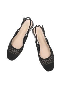 Czółenka damskie S.Barski, skóra naturalna ażurowa cholewka fason slingback regulowany pasek niski geometryczny obcas lekka konstrukcja, czarne, CR61. Zapięcie: pasek. Kolor: czarny. Materiał: skóra. Wzór: ażurowy, geometria. Obcas: na obcasie. Styl: elegancki. Wysokość obcasa: średni #4