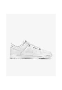 Buty sportowe Nike Dunk Low Triple White. Kolor: biały