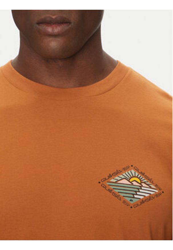 Quiksilver T-Shirt EQYZT08038 Brązowy Regular Fit. Kolor: brązowy. Materiał: bawełna