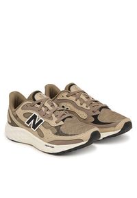 New Balance Buty do biegania Fresh Foam Arishi V4 MARIS8I9 Brązowy. Kolor: brązowy. Materiał: materiał #5