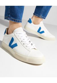 Veja - VEJA - Białe sneakersy z logo Campo. Zapięcie: sznurówki. Kolor: biały. Materiał: guma. Szerokość cholewki: normalna