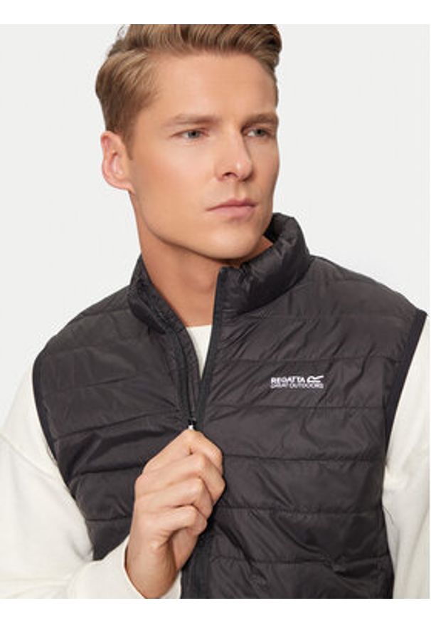 Regatta Kamizelka Hillpack RMB112 Czarny Regular Fit. Kolor: czarny. Materiał: syntetyk