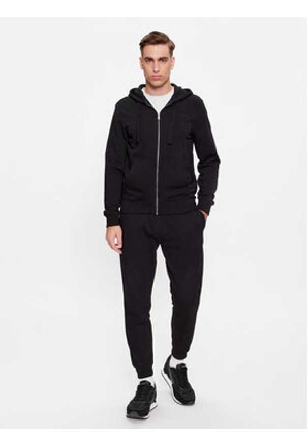 Guess Bluza M4RQ48 KBK32 Czarny Regular Fit. Kolor: czarny. Materiał: syntetyk, bawełna