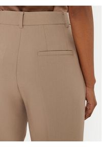 JOOP! Chinosy 58 JW244P138-V 30044066 Beżowy Slim Fit. Kolor: beżowy. Materiał: syntetyk
