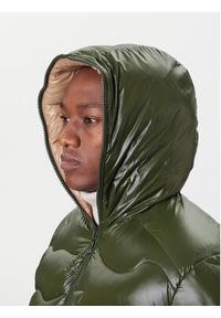 Save The Duck Kurtka zimowa D32390M LOVE21 Zielony Regular Fit. Kolor: zielony. Materiał: syntetyk. Sezon: zima #4