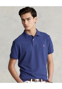 Ralph Lauren - RALPH LAUREN - Błękitna koszulka polo z haftowanym logo. Typ kołnierza: polo. Kolor: niebieski. Materiał: tkanina, bawełna. Długość rękawa: krótki rękaw. Wzór: haft