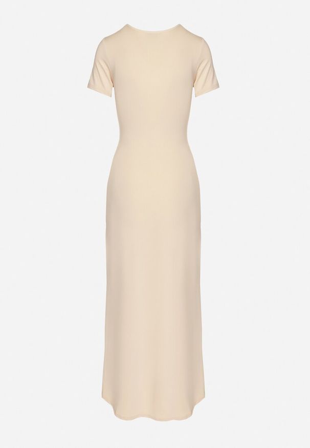 Born2be - Jasnobeżowa Dopasowana Sukienka z Wiskozą o Kopertowym Kroju z Marszczeniem Talisia. Okazja: na co dzień. Typ kołnierza: dekolt w kształcie V. Kolor: beżowy. Materiał: wiskoza. Długość rękawa: krótki rękaw. Typ sukienki: kopertowe. Styl: casual, elegancki