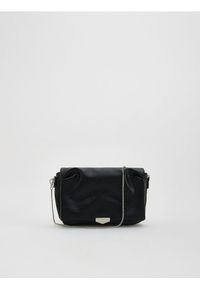 Reserved - Torebka na ozdobnym łańcuszku - czarny. Kolor: czarny. Materiał: skórzane #1