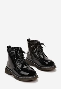 Born2be - Czarne Lakierowane Botki Workery Ozdobione Nadrukiem Fastama. Okazja: na co dzień. Kolor: czarny. Materiał: lakier. Wzór: aplikacja, nadruk. Styl: casual