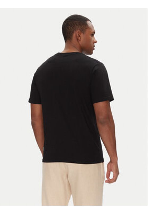 Pepe Jeans T-Shirt Flag PM509720 Czarny Regular Fit. Kolor: czarny. Materiał: bawełna