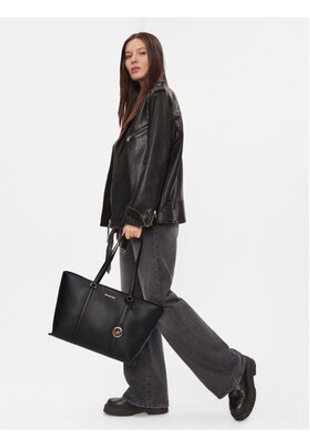 MICHAEL Michael Kors Torebka Temple 30R4G1LT3L Czarny. Kolor: czarny. Materiał: skórzane