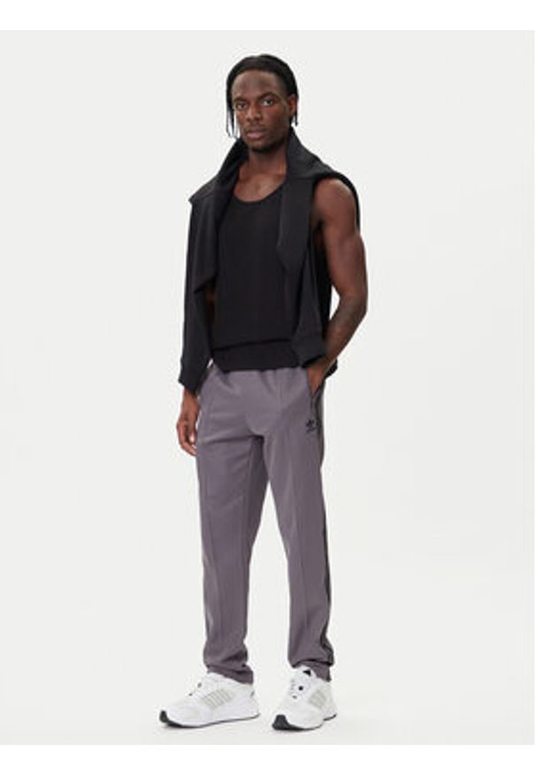 Adidas - adidas Spodnie dresowe adicolor Classics Beckenbauer JY1274 Szary Slim Fit. Kolor: szary. Materiał: syntetyk, bawełna