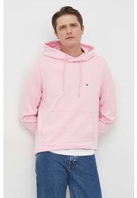 TOMMY HILFIGER - Tommy Hilfiger bluza męska kolor fioletowy z kapturem gładka. Typ kołnierza: kaptur. Kolor: fioletowy. Materiał: bawełna, materiał. Wzór: gładki #1