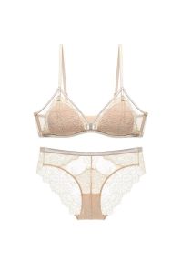 Intica - Komplet bielizny z koronką i figami regulowane ramiączka Agripina. Kolor: beżowy. Materiał: koronka. Wzór: koronka